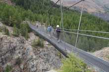 visut� mostek p�es �eku Gornera