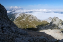 pod Mangartem (2350 m.n.m) - a� sem se po �eb��k�ch doplazil pan Fenek s pan� Tule�ovou